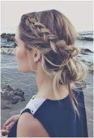 60 Easy And Simple Hairstyles For Long Hair In 2019 Styles At Life Sporty Hairstyles Easy Hairstyles For Long Hair Casual Hairstyles