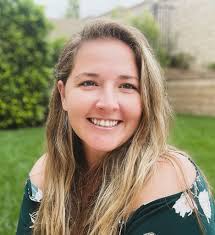 Allison Lieberman's Instagram, Twitter & Facebook