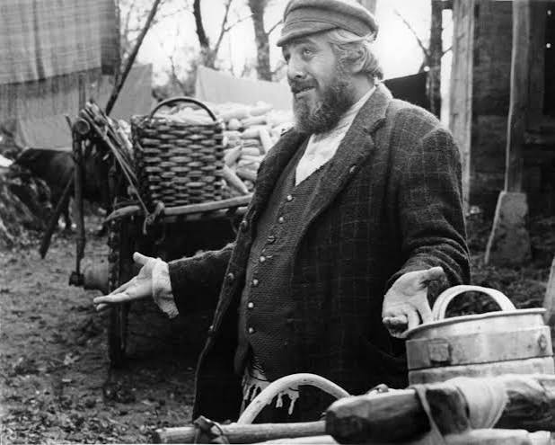 Fiddler on the Roof's' universal themes still resonate after 50 years - Los  Angeles Times