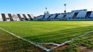 Located on the underground train tracks, it is a long tour of several km in length with more than 434,000 m². Una Pinturita Asi Lucio El Remozado Estadio De Central Cordoba Diario Panorama Movil