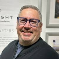 40+ "Daniel Vann" profiles