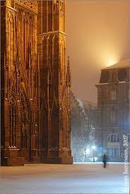 La Cathedrale De Strasbourg Enneigee Strasbourg France Strasbourg Cathedrale De Strasbourg