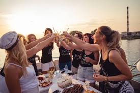 15 bachelorette party games your s