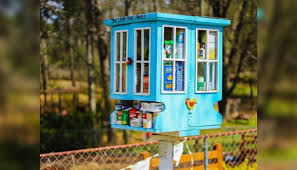 Jun 15, 2020 · starting a little free pantry can be as simple as putting out a small table or cardboard in front of your space for a few hours at a time like i do when i have produce from the community garden. These Community Free Access Pantries Are Restoring My Hope In Humanity