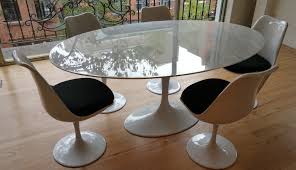 Many of his experiments with the cast aluminum base have been lost to time, but now you can carry on. Oval Saarinen Tulip Style Marble Dining Table Fabulous And Modern Furniture Fab And Mod