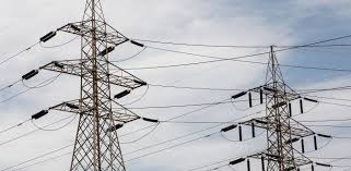 Διακοπές ρεύματος σημειώνονται σε διάφορες περιοχής της αττικής λόγω της πυρκαγιάς στην βαρυμπόμπη. Deddhe Diakoph Reymatos Se A8hna Boyla Glyfada Petroypolh Keratsini Peristeri Korydallo E8nos