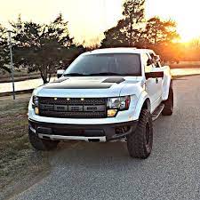 White And Black Ford Svt Raptor Off-road Truck F-150 Ford Raptor Hummer Truck Ford Trucks