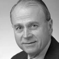 Robert Quinlan's Instagram, Twitter & Facebook