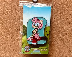 Sexy Video Game Hedgehog Girl Amy Rose Custom Made Pin Brooch Lapel Soft  Enamel