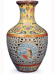 A Guide To Chinese Porcelain Vase Shapes Artnet News