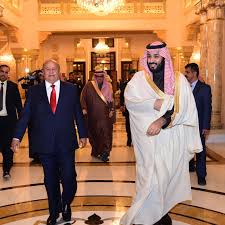 محمد بن سلمان ولیعهد عربستان در آوریل ۲۰۰۸ با دختر عموی خود شاهزاده سارة بنت مشهور عبدالعزیز ازدواج کرد. Ù†Øµ Ø£ÙˆÙ„ Ø±Ø³Ø§Ù„Ø© Ø¨ÙŠÙ† Ø§Ù„Ø±Ø¦ÙŠØ³ Ù‡Ø§Ø¯ÙŠ ÙˆÙˆÙ„ÙŠ Ø§Ù„Ø¹Ù‡Ø¯ Ø§Ù„Ø³Ø¹ÙˆØ¯ÙŠ Ø§Ù„Ø¬Ø¯ÙŠØ¯ Ø§Ù„ØºØ¯ Ø§Ù„ÙŠÙ…Ù†ÙŠ