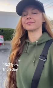 Sarah Fedor's Instagram, Twitter & Facebook