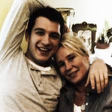 Uraz kaygılaroğlu ile melis i̇şiten görüş ayrılıkları yaşadıkları için boşanıyormuş. Facebook