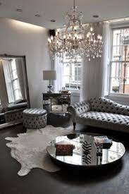 Ce Corpuri De Iluminat Alegem Pentru Fiecare Camera In Parte Beauty Room Living Room Stands Home Salon