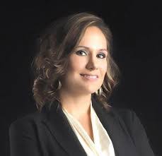 Elissa Henry's Instagram, Twitter & Facebook