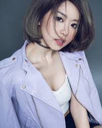 終於把雖然是精神病但沒關係最後兩集看完 人之所以會活得不快樂 活得壓抑 有時侯真的欠了面對自己 面對恐懼的勇氣 想把蝴蝶🦋送給你們 「蝴蝶是賽姬, 有象徵著治癒的意思」— 文尚泰 題外話… Instagram Hillarylau Top Liked Top Liked Hillarylau Saladhk Ualtnek ç¾Žå¥³ æ­£å¦¹ ì•„ë¦„ë‹¤ì›€ Beauty Cute Hillarylau åŠ‰æ²›è˜… Hillary Lau Hillarylau Saladhk Ualtnek ç¾Žå¥³ æ­£å¦¹ ì•„ë¦„ë‹¤ì›€ Beauty Cute Hillarylau åŠ‰æ²›è˜… Hillary Lau