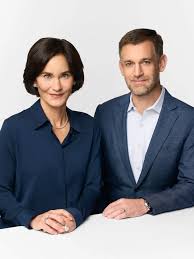 Laura and John Arnold | Arnold Ventures