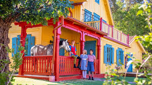 Bei einem einbruch in tante matildas haus entdecken bloom und karlsson ihr testament. Pippi Langstrumpf Astrid Lindgrens Varld Astrid Lindgrens Varld