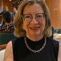 Marcia Oakes's Instagram, Twitter & Facebook