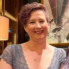 Do they have 80s or 90s theme parties