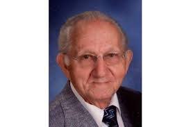 Robert Rickenbach's Instagram, Twitter & Facebook