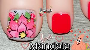 Diseño de uñas pies mandalas mandala toenail art. Decoracion De Unas Pie Flor Mandala Ideas Para Decorar Unas De Los Pies Diseno En Pie De Practicar Youtube