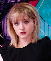 Natalia Dyer Stranger Things Blonde Hair Bangs