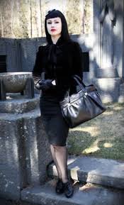 Perfect Outfit For The Corporate Goth Just Business Fashion Gothic Fashion Y Gothic Dress