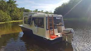 Astor florida is located north of orlando florida between silver springs and daytona beach along highway 40 on the st johns river and lake george. Tiny Houseboat Adventures Your Adventure Your Way