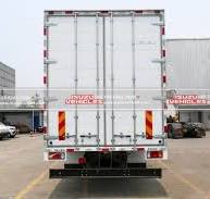ISUZU Giga 10 Meter Van Box Truck - ISUZU Vehicles