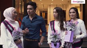 Mana tahu bila ada aura glamor, boleh la join showbiz industry nanti. Top 12 Dewi Remaja Ernisha Arena Rania Youtube