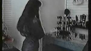 Selena at the opening of her boutique! Rare Interview With Selena In Her Boutique In 1994 Youtube