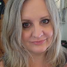 Jessie Burch's Instagram, Twitter & Facebook