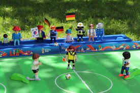 This shopping feature will continue to load items when the enter key is pressed. Playmobil Fussball Arena Fussballfans Selber Basteln Mama Geht Online