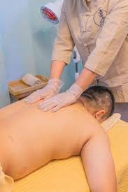 9.9元！时髦精追了6年的「推拿」基地，这次又让人“失控”了？_手机搜狐网