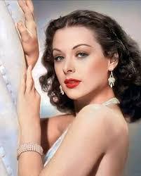 Mary Respress's Instagram, Twitter & Facebook