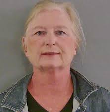 Villager allegedly bites husband during early morning trip to Publix