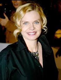 Wrestling Queens (2013)