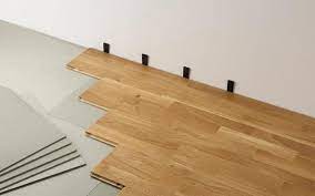 prix pose parquet au m2 cout moyen tarif pose guide juillet 2021