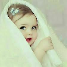 نصف جمال الإنسان في لسانه والنصف الآخر في عقله اما الوجه فليس أكثر من غلاف يبلى مع الزمن Cute Baby Wallpaper Cute Baby Girl Images Baby Girl Pictures