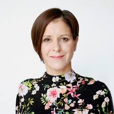 Miért csinál a kormány taigetoszt a magyar egészségügy maradékából? Szel Bernadett Youtube