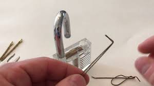 The result should look something similar to this. How To Pick A Lock With Two Thin Bobby Pins 1 Youtube