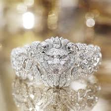 Engagement rings mean a precious promise, it is the expression of affectionate love. Domineering Lion Shaped Diamond Ring Women And Men Full Diamond Ring Engagement Ring Anniversary Party Band Ring Fine Jewelry Shopee Philippines