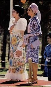 Ms Imelda Marcos Pictures Bing Images Philippines Dress Filipiniana Dress Modern Filipiniana Dress