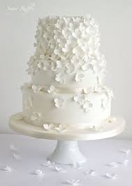 Buat majlis hari jadi anak yang simple saja di rumah. Tort W Centrum Uwagi Simple Wedding Cake Wedding Cakes Wedding Cake Toppers