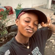 R.model 🇨🇲 ♈ (@itznalova3)