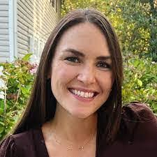 Leah Decarlo's Instagram, Twitter & Facebook