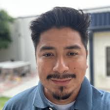 Gloria Heim's Instagram, Twitter & Facebook