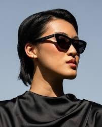 Choose your favourite sunglasses and shop them with a special offer