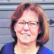 Robert Tucci's Instagram, Twitter & Facebook